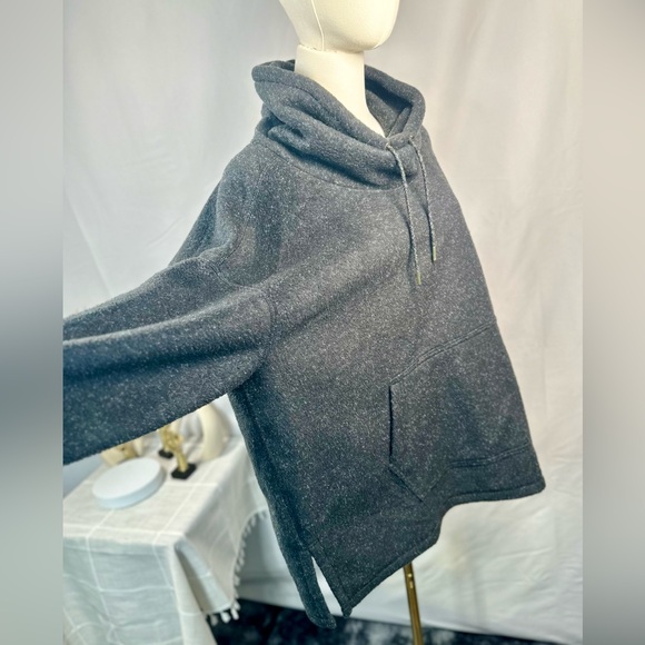 EUC Nike Heather Black Therma Fleece Cozy Cowl Pullover Sweater - Picture 10 of 16